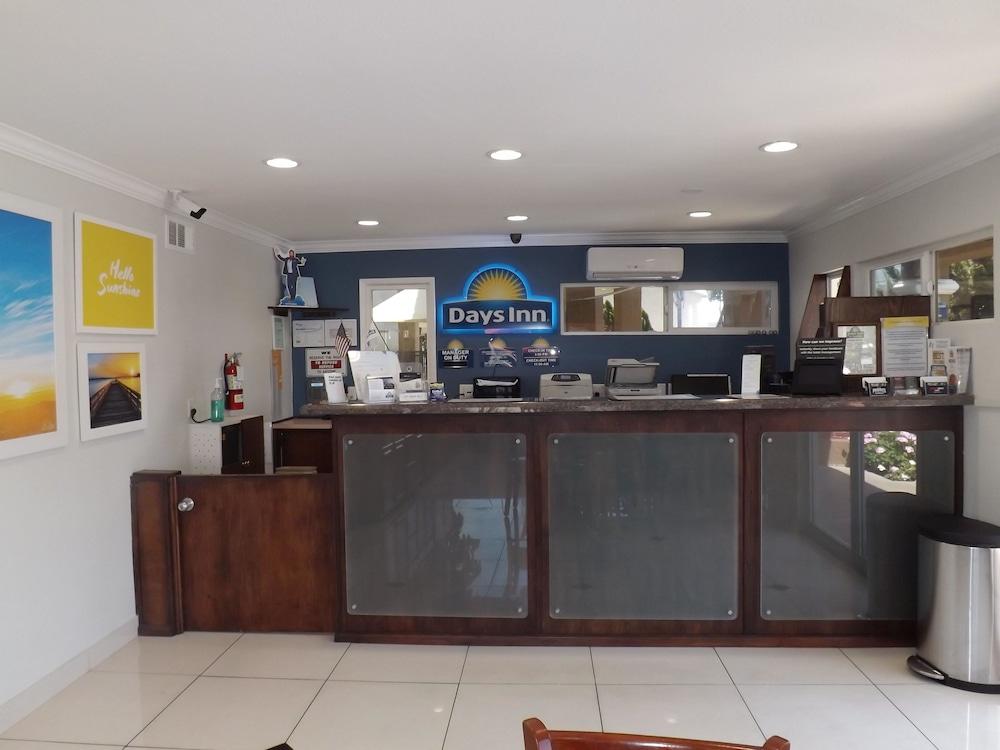 Days Inn & Suites Sdsu - La Mesa - San Diego المظهر الخارجي الصورة